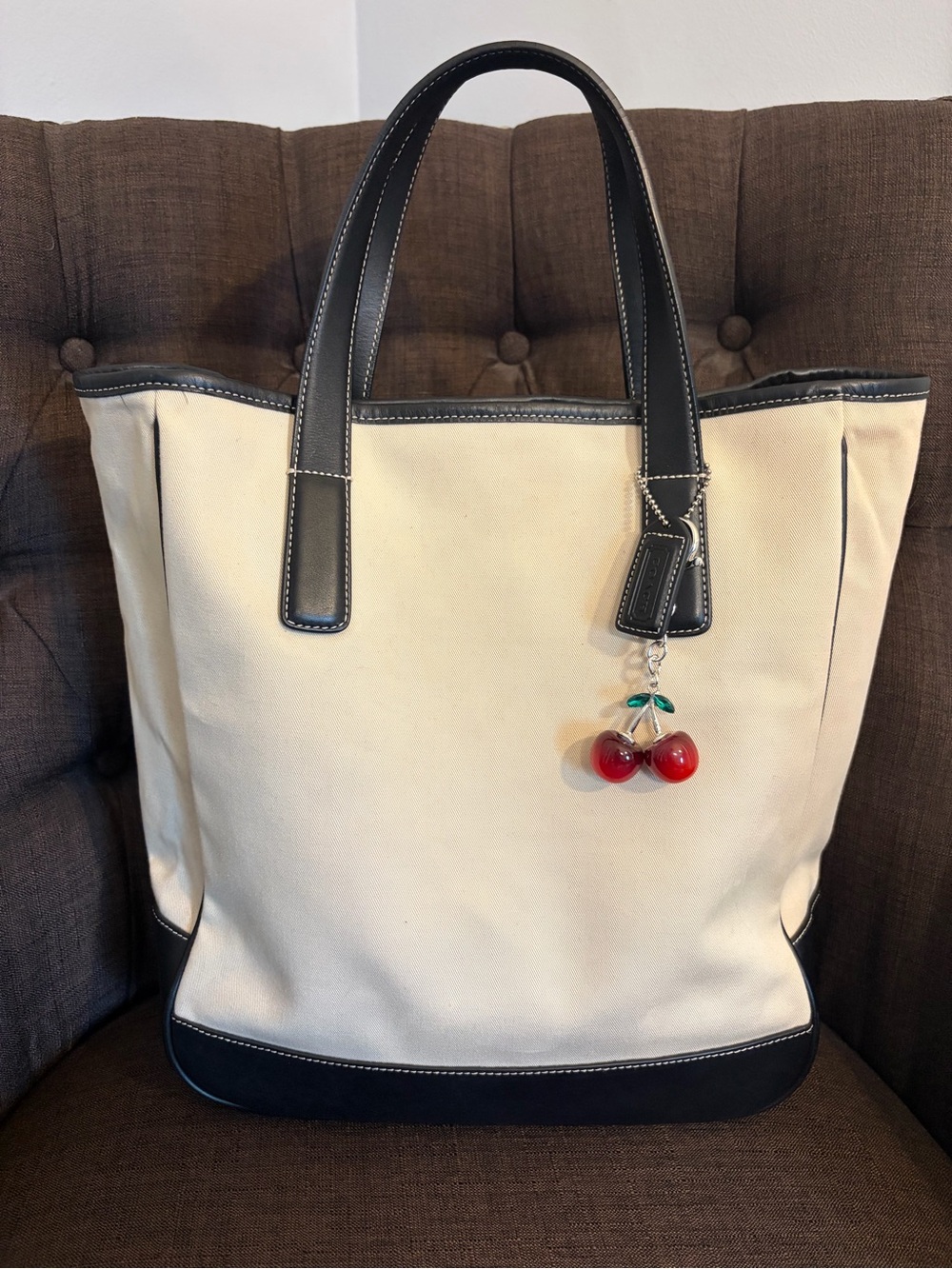 Vintage Coach Hampton Large Canvas Tote 7725 Black & Cream Leather Trim 👜
